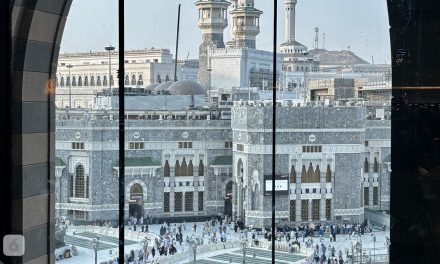 Biaya Umroh 2 Orang 2026: Paket Ekonomi, Bisnis, Hingga VIP