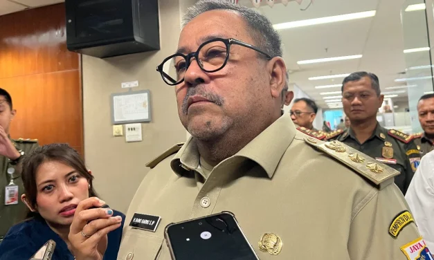 Ide Unik Rano Karno: Ikan Sapu-Sapu Diolah Jadi Arang