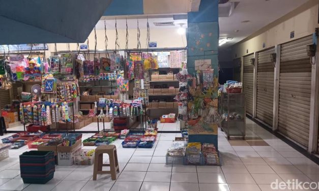 Dulu Ramai Kini Sunyi, Potret Pedagang Di Pasar Gembrong Baru